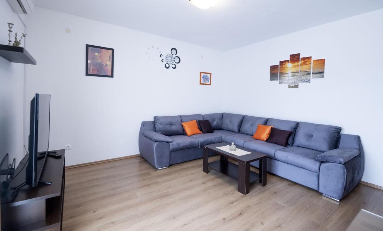 Apartment Jelcic Podstrana Exterior foto
